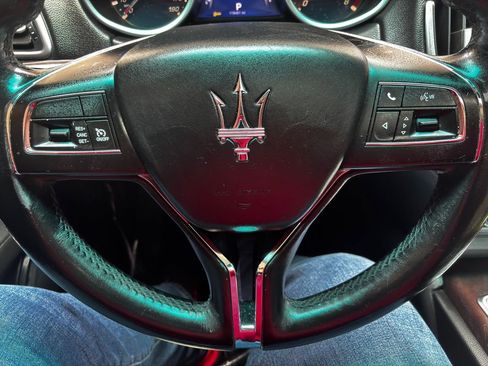 Used 2014 Maserati Ghibli RWD image 30