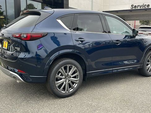 New 2025 MAZDA CX-5 Signature image 7
