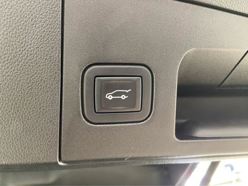 Used 2021 Cadillac XT4 Sport w/ Sun And Sound Package image 8