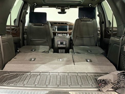 Used 2022 GMC Yukon Denali w/ Denali Ultimate Package image 41