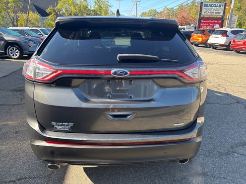 Used 2015 Ford Edge SE image 4