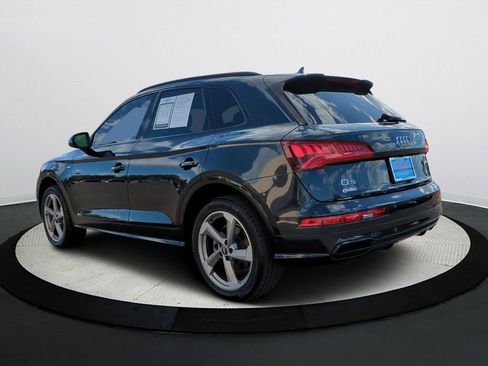 Used 2020 Audi Q5 2.0T Titanium Premium Plus w/ Premium Plus Package image 6