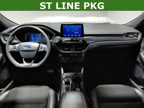 Used 2025 Ford Escape ST-Line AWD/4WD image 2