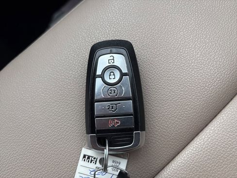 Used 2021 Ford Explorer XLT w/ Equipment Group 202A image 53