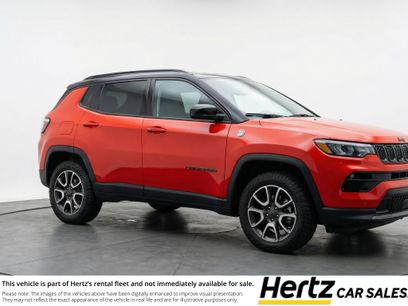 Used 2025 Jeep Compass Trailhawk