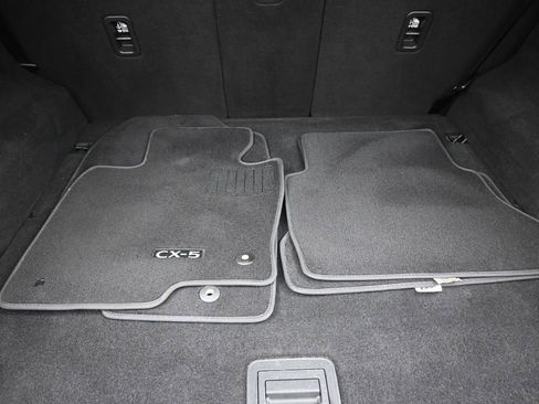 Used 2024 MAZDA CX-5 Carbon Edition image 17