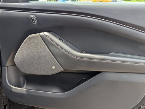 Used 2022 Ford Mustang Mach-E Premium AWD/4WD image 28