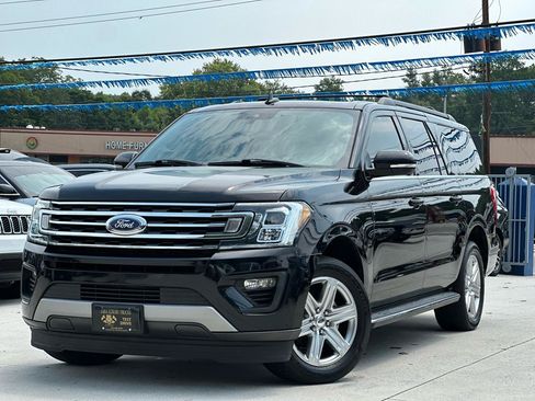 Used 2020 Ford Expedition Max XLT w/ Equipment Group 202A RWD image 3