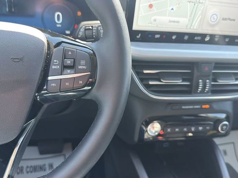 Used 2023 Ford Escape Platinum AWD/4WD image 44