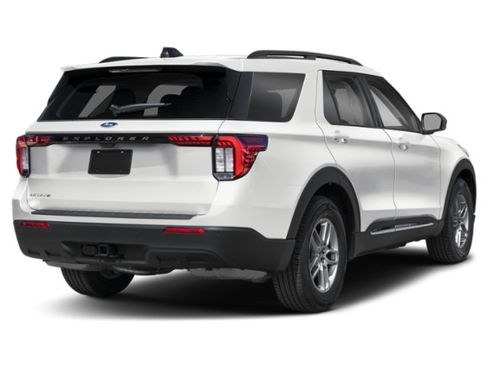 New 2026 Ford Explorer Active AWD/4WD image 2