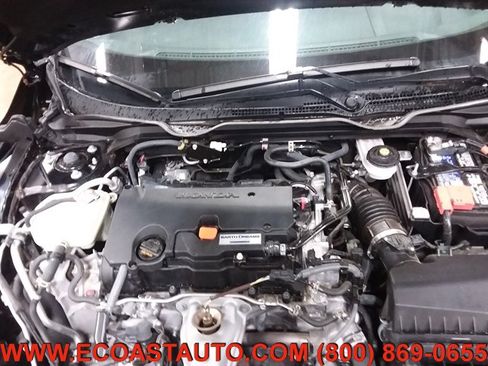 Used 2020 Honda Civic Sport image 9