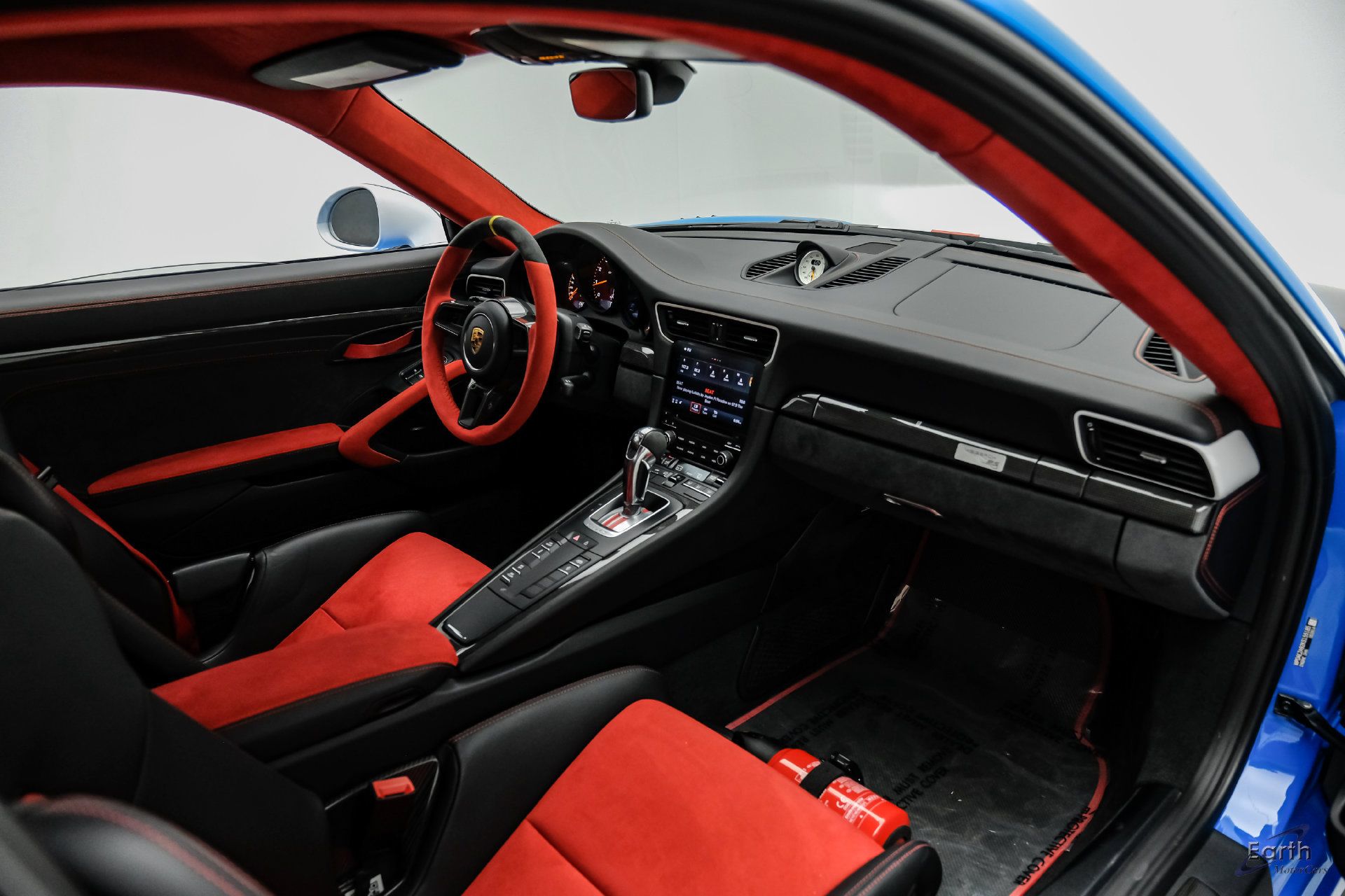 Used 2019 Porsche 911 GT2 RS RWD image 57