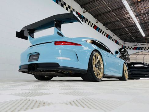 Used 2015 Porsche 911 GT3 RWD image 14