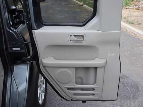 Used 2011 Honda Element EX image 25