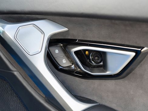 Used 2016 Lamborghini Huracan LP 580-2 image 33