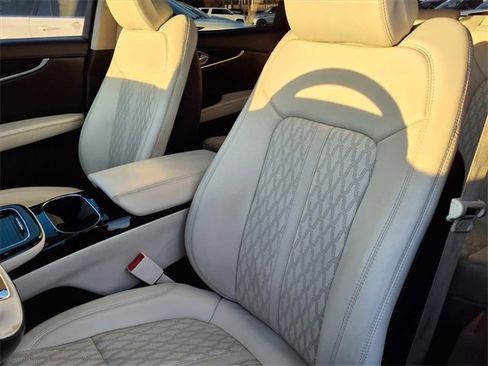 Certified 2022 Lincoln Nautilus Black Label image 6