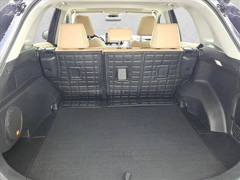 Used 2022 Toyota RAV4 Limited image 6