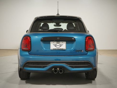 Used 2024 MINI Cooper S FWD image 5
