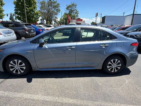 Used 2021 Toyota Corolla LE FWD image 7