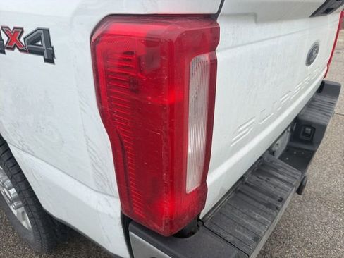 Used 2024 Ford F250 XLT image 7