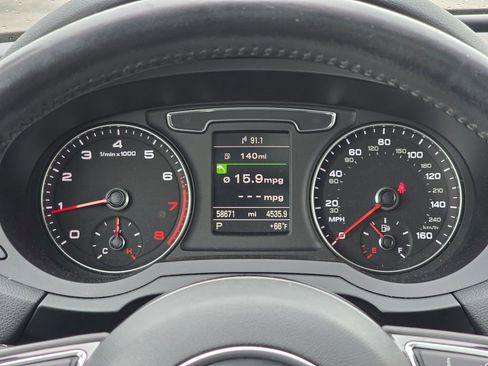 Used 2016 Audi Q3 2.0T Prestige AWD/4WD image 35