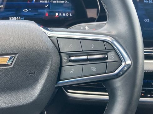 Used 2026 Chevrolet Equinox LT w/ Convenience Package II FWD image 16