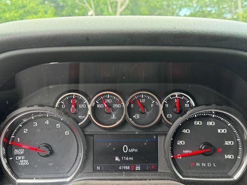 Used 2022 Chevrolet Silverado 1500 LT w/ Bed Protection Package AWD/4WD image 19