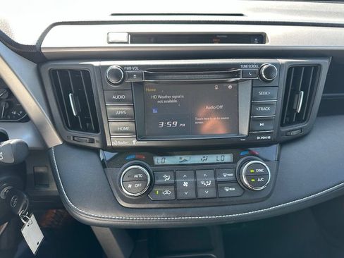 Used 2016 Toyota RAV4 XLE FWD image 14