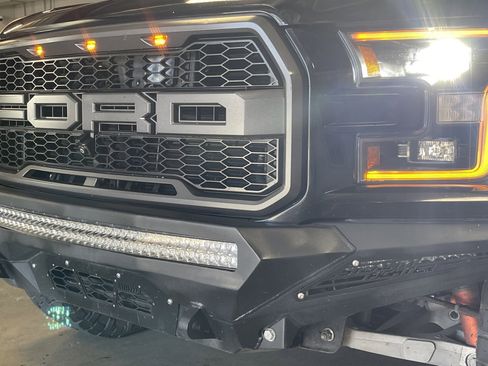 Used 2019 Ford F150 Raptor w/ Equipment Group 802A Luxury image 27