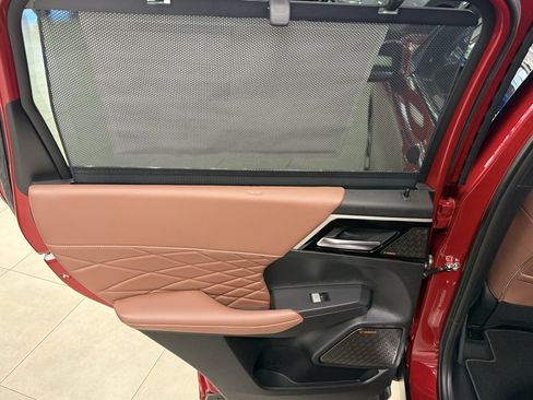 New 2026 Mitsubishi Outlander SEL image 28