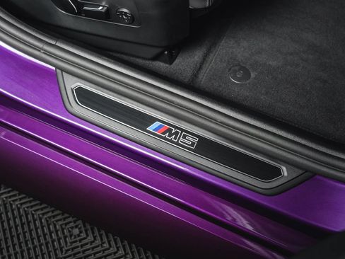 Used 2026 BMW M5 w/ Carbon Package image 42