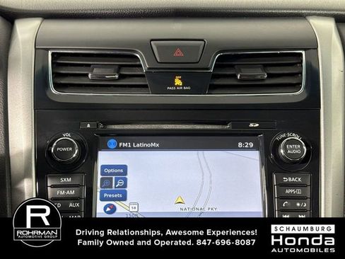Used 2015 Nissan Altima 2.5 SL w/ Technology Package FWD image 7