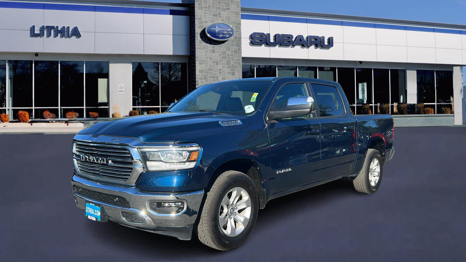 Used 2023 RAM 1500 Laramie AWD/4WD image 1