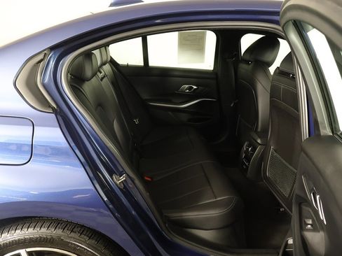 Used 2022 BMW 330i xDrive 330i xDrive w/ Convenience Package image 31