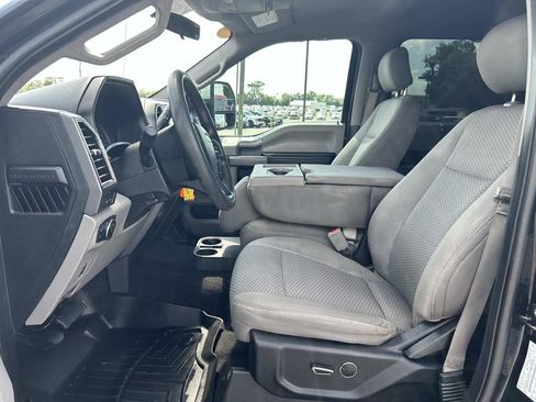 Used 2019 Ford F250 XLT w/ XLT Premium Package AWD/4WD image 24