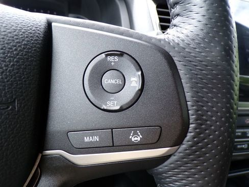 Used 2024 Honda Passport EX-L image 32
