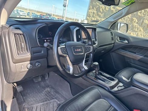 Used 2021 GMC Canyon Denali image 13