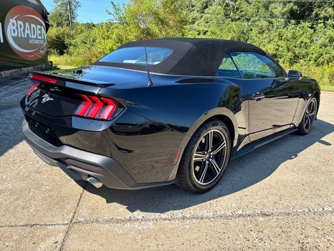 Used 2024 Ford Mustang Premium RWD image 7