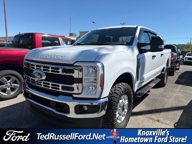 Certified 2025 Ford F250 XLT AWD/4WD image 1