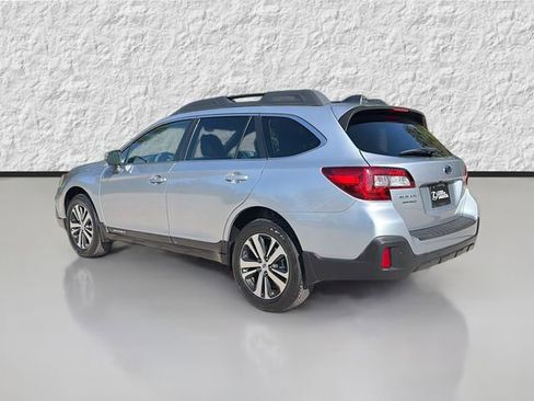 Used 2019 Subaru Outback 2.5i Limited w/ Popular Package #2 AWD/4WD image 5