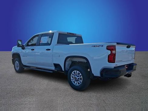 Used 2024 Chevrolet Silverado 2500 Custom w/ Custom Value Package AWD/4WD image 4