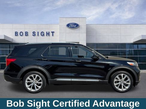Used 2023 Ford Explorer Platinum w/ Technology Package AWD/4WD image 4