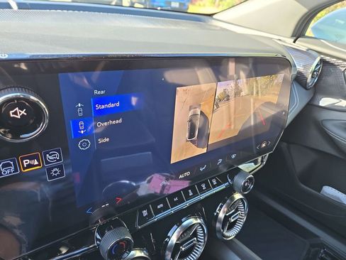 New 2026 Chevrolet Blazer EV LT w/ LPO, All-Weather Mat Package AWD/4WD image 15