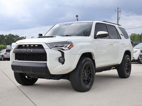 Used 2019 Toyota 4Runner TRD Off-Road Premium AWD/4WD image 33