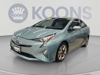 Used 2017 Toyota Prius Four Touring w/ Premium Convenience Package