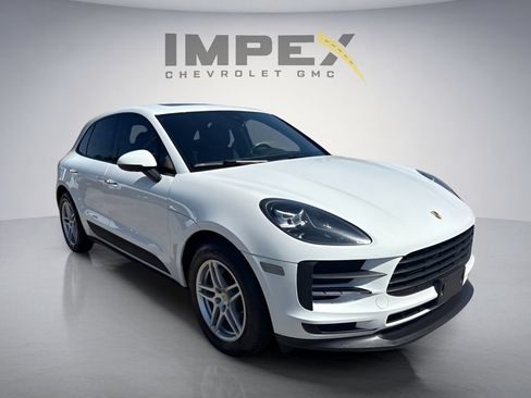 Used 2021 Porsche Macan AWD/4WD image 7