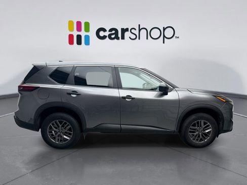 Used 2024 Nissan Rogue S AWD/4WD image 6
