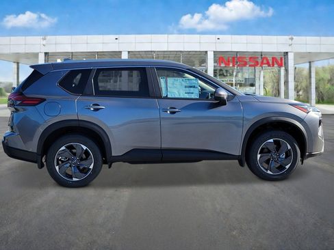 New 2026 Nissan Rogue SV w/ SV Premium Package FWD image 7