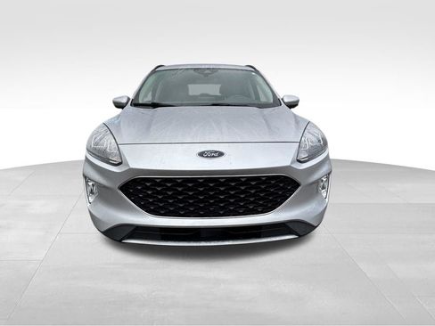 Used 2020 Ford Escape SEL image 11