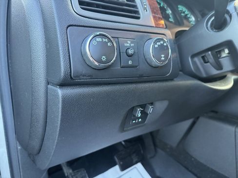 Used 2012 GMC Sierra 1500 SLT w/ SLT White Diamond Edition image 27